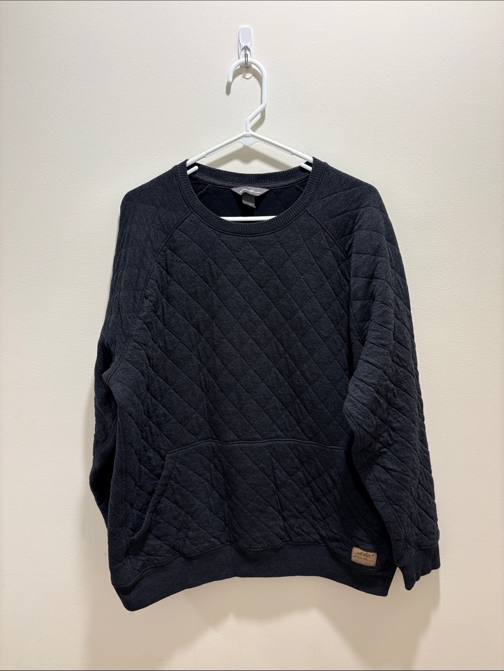 Eddie Bauer Black Ribbed Crewneck Sweatshirt